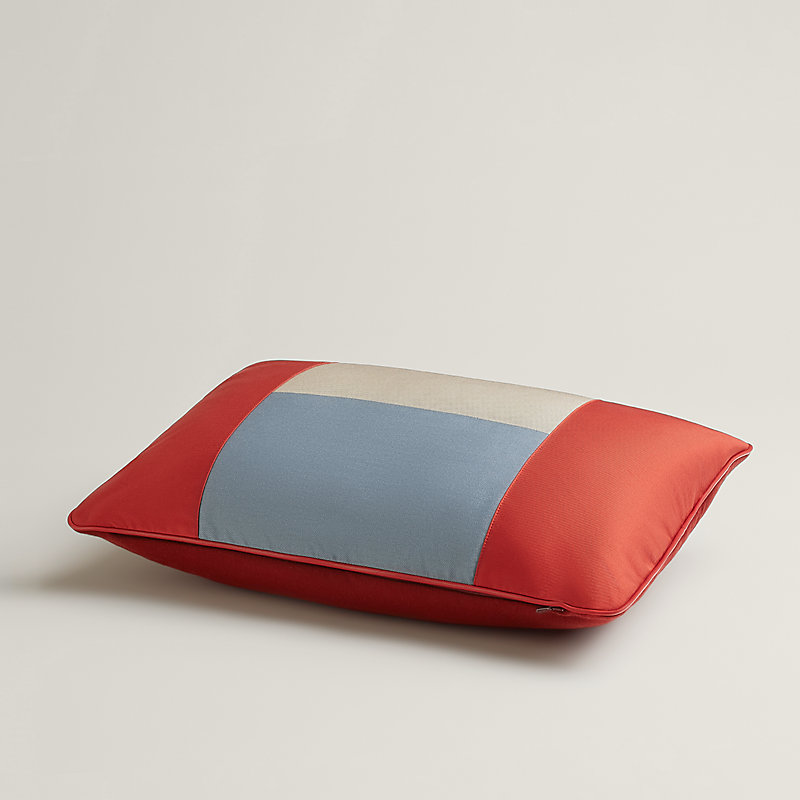 クッション 《カザックII》 - オレンジ | Hermès - エルメス-公式サイト